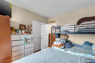 527 34th Street D2, Union City, NJ 07087 - Photo 15