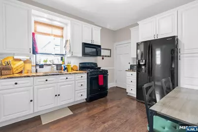 145 Harrison Street, Nutley, NJ 07110 - Photo 15