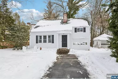 11 S Monroe Street, Ridgewood, NJ 07450 - Photo 1