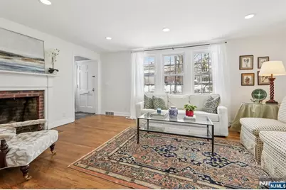 11 S Monroe Street, Ridgewood, NJ 07450 - Photo 7