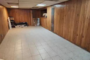 743 Boyd Rd, Paramus, NJ 07652 - Photo 9