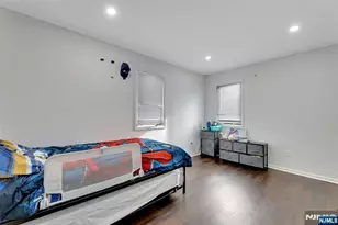 119 Sussex Rd, Bergenfield, NJ 07621 - Photo 19