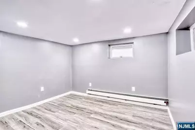 232 Goldsmith Avenue, Newark, NJ 07112 - Photo 27