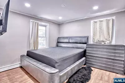 232 Goldsmith Avenue, Newark, NJ 07112 - Photo 15