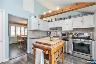 87 Fairlawn, West Milford, NJ 07421 - Photo 5