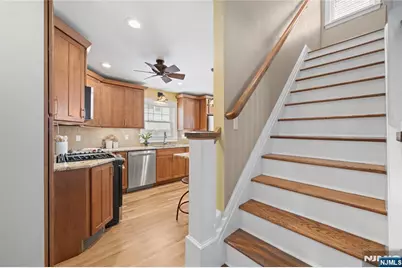 93 Bromley Place, Nutley, NJ 07110 - Photo 23