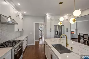 33 Country Club Rd, Tenafly, NJ 07670 - Photo 9