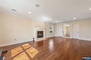 33 Country Club Rd, Tenafly, NJ 07670 - Photo 17