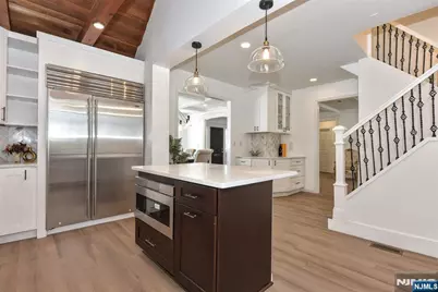 555 Lincoln Avenue, Glen Rock, NJ 07452 - Photo 7