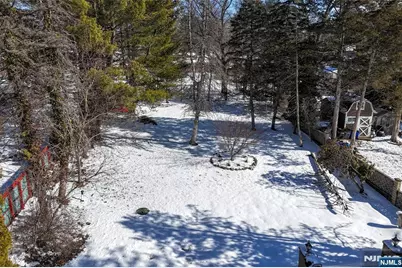 110 Lakeshore Drive, Oakland, NJ 07436 - Photo 25