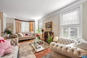 134 Arthur Ct, Mahwah, NJ 07430 - Photo 7