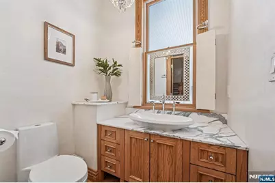 328 Carmita Avenue, Rutherford, NJ 07070 - Photo 7