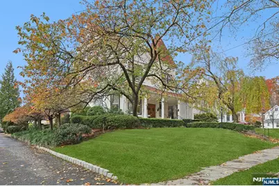 328 Carmita Avenue, Rutherford, NJ 07070 - Photo 3