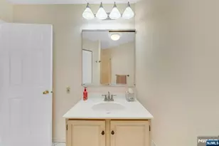 290 Anderson Street 6F, Hackensack, NJ 07601 - Photo 31