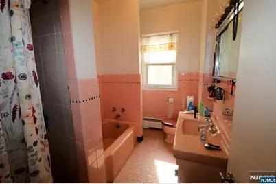 130 Wakeman Avenue, Newark, NJ 07104 - Photo 21