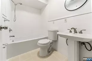 18 Kinney St, Newark, NJ 07102 - Photo 13