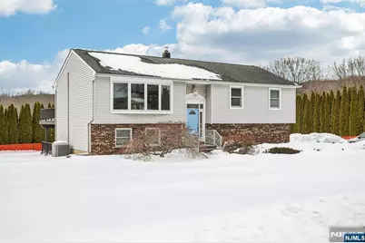 6 Highview Drive, Vernon, NJ 07460 - Photo 1