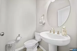 84 Truman Dr 2801, Wood Ridge, NJ 07075 - Photo 11