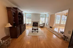 6 Trout Brook Ct, Chester, NJ 07930 - Photo 3
