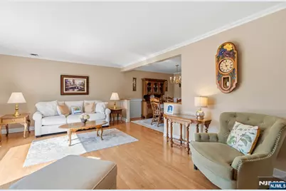 262 Cornwall Road, Glen Rock, NJ 07452 - Photo 7