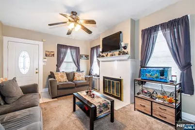 18 Johnson Street, Clifton, NJ 07014 - Photo 5