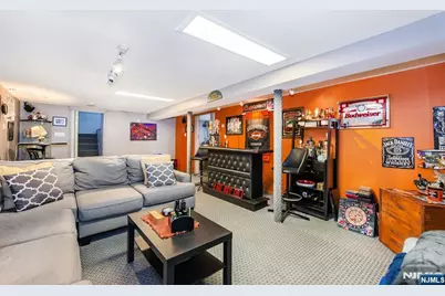 18 Johnson Street, Clifton, NJ 07014 - Photo 17