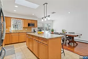 4 Harlow Crescent, Fair Lawn, NJ 07410 - Photo 5