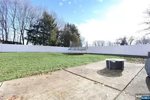 1400 Rt-208, Hawthorne, NJ 07506 - Photo 27