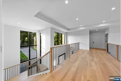 577 Floyd Street, Englewood Cliffs, NJ 07632 - Photo 25