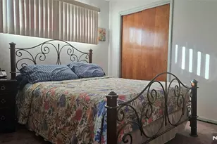 560 Boulevard, New Milford, NJ 07646 - Photo 7