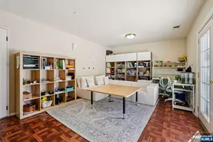 44 Forsythia Ln, Paramus, NJ 07652 - Photo 19