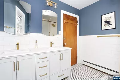 703 Linden Avenue, Teaneck Township, NJ 07666 - Photo 23