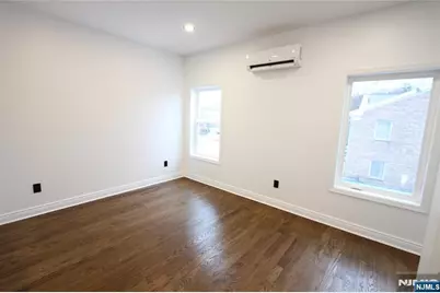 126 4th Avenue, Hawthorne, NJ 07506 - Photo 17