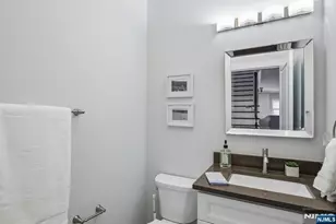 10 Glen St, Cliffside Park, NJ 07010 - Photo 19