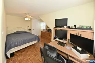 50 Catherine Ave, Saddle Brook Township, NJ 07663 - Photo 19