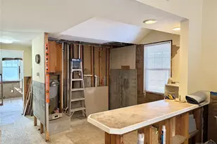 25-27 Newark Pompton Turnpike, Wayne, NJ 07470 - Photo 15