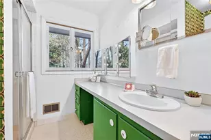 224 Miller Rd, Mahwah, NJ 07430 - Photo 19