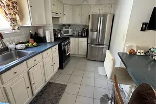 492 Westminster Pl, Lodi, NJ 07644 - Photo 3