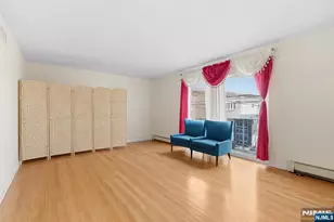 412 Walker St, Fairview, NJ 07022 - Photo 15
