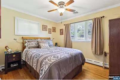 191 Hillcrest Avenue, Hawthorne, NJ 07506 - Photo 25