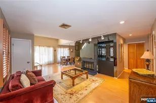 11 Cerone Ct, West Orange Township, NJ 07052 - Photo 3