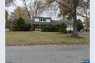 2 Peach Tree Court, Parsippany, NJ 07054 - Photo 1