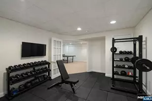 503 Stonewall Ct, Wyckoff Township, NJ 07481 - Photo 27