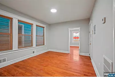 76-78 Halstead Street, Newark, NJ 07106 - Photo 7
