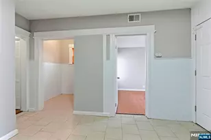 76-78 Halstead St, Newark, NJ 07106 - Photo 17