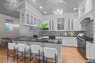 31-33 Hamilton Ave, Weehawken, NJ 07086 - Photo 9