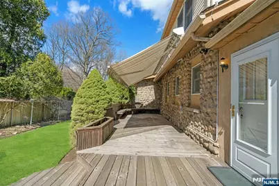 506 Ewing Avenue, Franklin Lakes, NJ 07417 - Photo 25