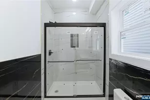 44 Milford Ave, Newark, NJ 07108 - Photo 19