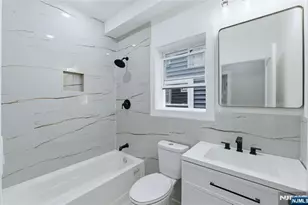 44 Milford Ave, Newark, NJ 07108 - Photo 21