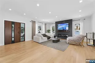 6 Hillside Terrace, Wallington, NJ 07057 - Photo 3